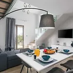 A Stunning With A Swimming Pool In Near Pazin Lindar